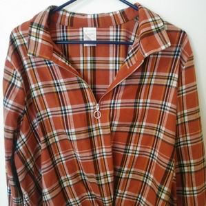 Brand new plaid top